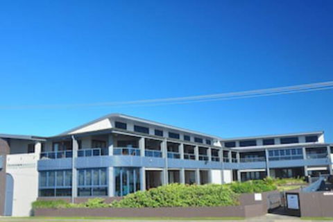 Lennox Holiday Apartments - Darwin Holiday 0