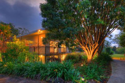 Mapleton Falls Accommodation - Darwin Holiday 0