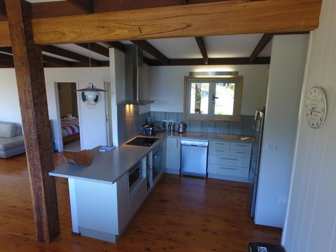 Corymbia Batemans Bay - Darwin Holiday 7