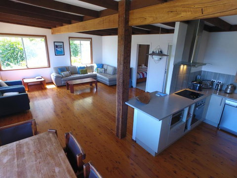 Corymbia Batemans Bay - Darwin Holiday 3