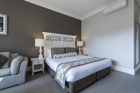 Grand Mercure Basildene Manor - Darwin Holiday 2