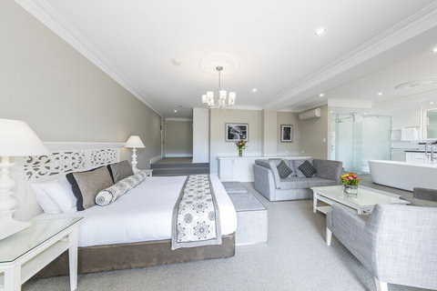 Grand Mercure Basildene Manor - Darwin Holiday 7