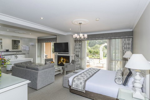 Grand Mercure Basildene Manor - Darwin Holiday 3