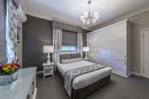 Grand Mercure Basildene Manor - Darwin Holiday 4