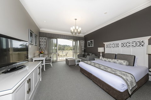 Grand Mercure Basildene Manor - Darwin Holiday 5