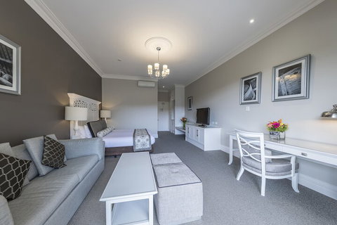 Grand Mercure Basildene Manor - Darwin Holiday 1