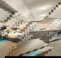 Hudson Berrimah - Darwin Holiday