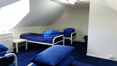 Summer House Backpackers - Darwin Holiday 6