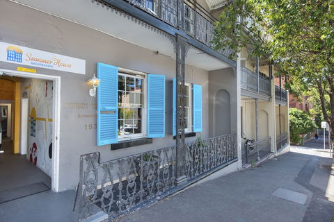 Summer House Backpackers - Darwin Holiday 0