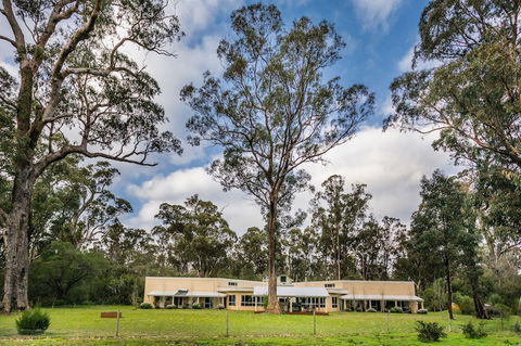 Inn The Tuarts Guest Lodge Busselton - Darwin Holiday 4