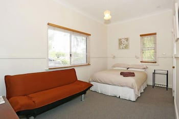 Busselton Guest House - Darwin Holiday 4