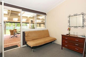 Busselton Guest House - Darwin Holiday 6