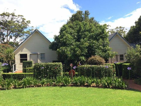 Tamborine Gardens - Darwin Holiday 1