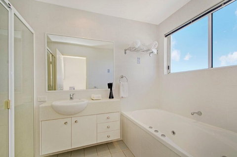 Myconos Resort - Darwin Holiday 3