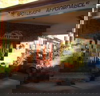 Cedar Lodge Motel - Darwin Holiday