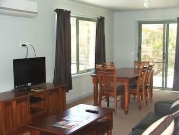 Seahorse Coastal Villas - Darwin Holiday 2