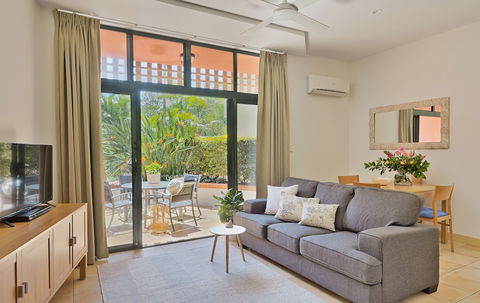 Crest Apartments Byron Bay - Darwin Holiday 2