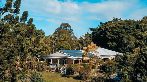 Noosa Hinterland Bed & Breakfast - Darwin Holiday 5