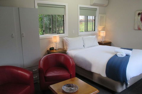 Alpine Park Riverside Cottages - Darwin Holiday 5