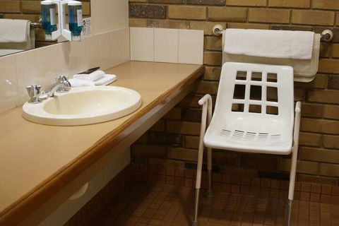 Magdala Motor Lodge & Lakeside Restaurant - Darwin Holiday 6