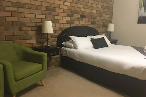 Magdala Motor Lodge & Lakeside Restaurant - Darwin Holiday 3