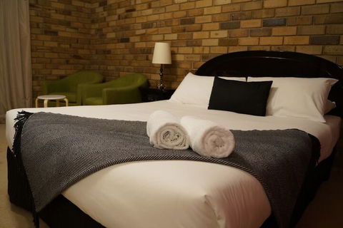 Magdala Motor Lodge & Lakeside Restaurant - Darwin Holiday 7