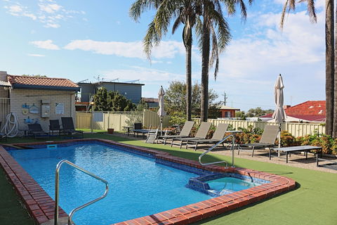 Capri Apartments - Darwin Holiday 0
