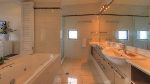 The Dunes Cotton Tree - Darwin Holiday 4