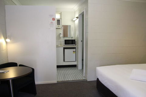 Central Coast Motel - Darwin Holiday 6