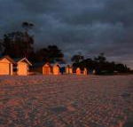 Westend Apartment at the Beach - Darwin Holiday