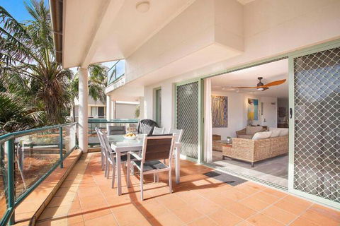 Surfside Byron Bay - Darwin Holiday 4