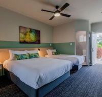 Nightcap at Waterfront Hotel - Darwin Holiday