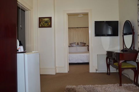 Leura House - Darwin Holiday 1