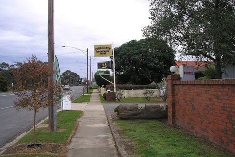 Coorrabin Motor Inn - Darwin Holiday 3