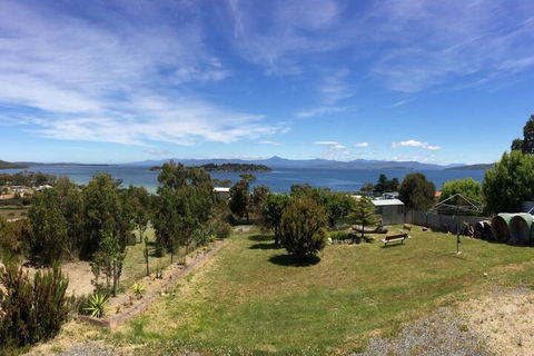 Discover Bruny Island Holiday Accommodation - Darwin Holiday 1