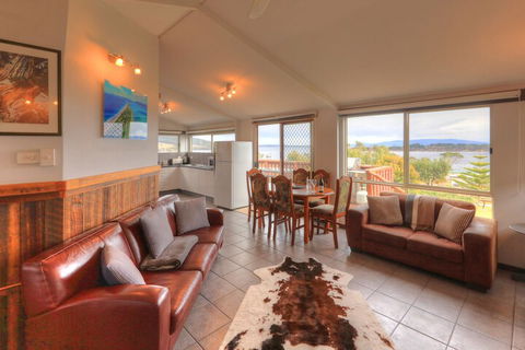 Discover Bruny Island Holiday Accommodation - Darwin Holiday 5