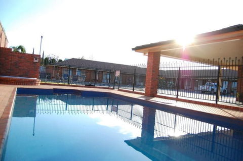 Australian Settlers Motor Inn - Darwin Holiday 5