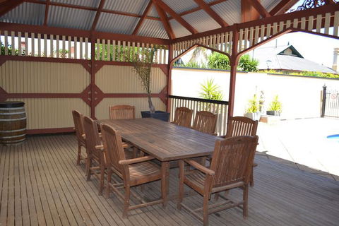 Barossa Valley Apartments - Darwin Holiday 4