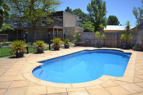Barossa Valley Apartments - Darwin Holiday 2