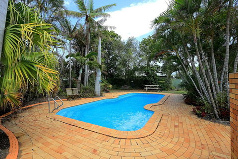 Moore Park Beach Motel - Darwin Holiday 2