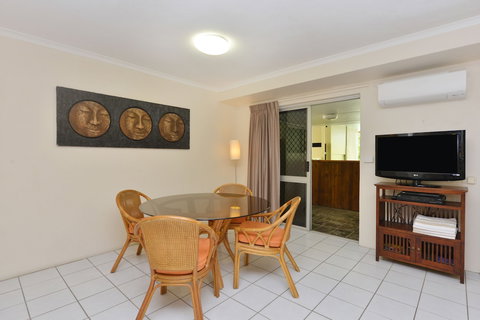 Driftwood Mantaray - Darwin Holiday 5