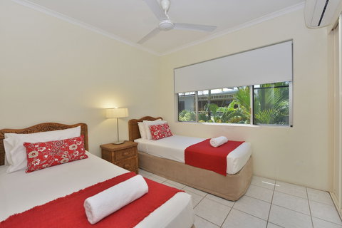 Driftwood Mantaray - Darwin Holiday 3