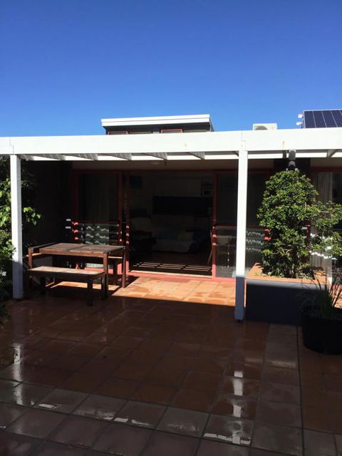 Byron Beach House - Darwin Holiday 6