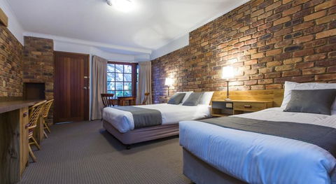 Montville Mountain Inn - Darwin Holiday 6