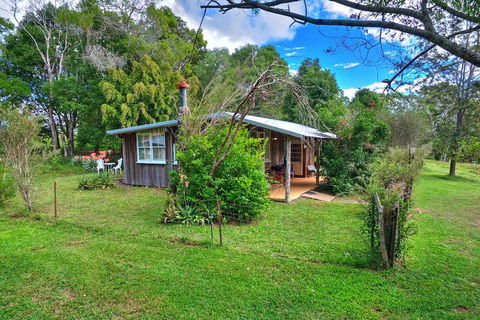 Avalon Noosa Farm Cottages - Darwin Holiday 5