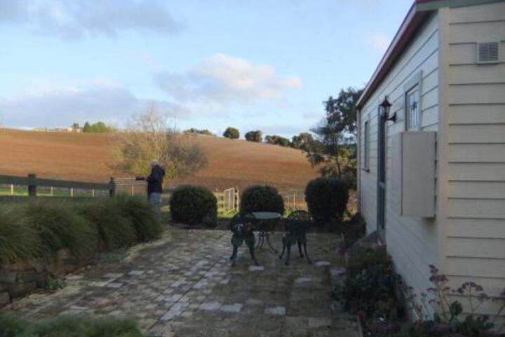 Sassafras TAS Darwin Holiday