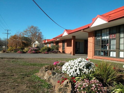 Ambassador Motor Inn Ballarat - Darwin Holiday 2