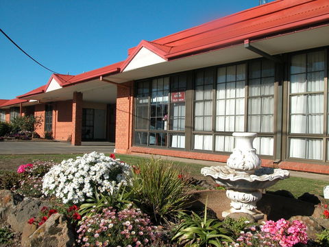 Ambassador Motor Inn Ballarat - Darwin Holiday 5