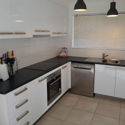 At Home Apartments - Darwin Holiday 1