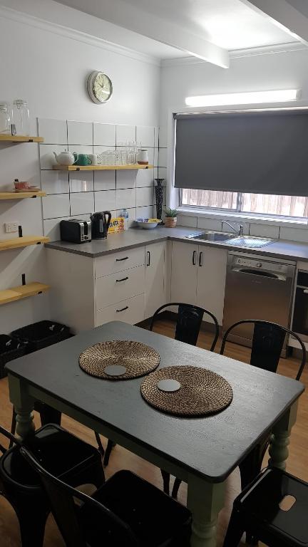 At Home Apartments - Darwin Holiday 5